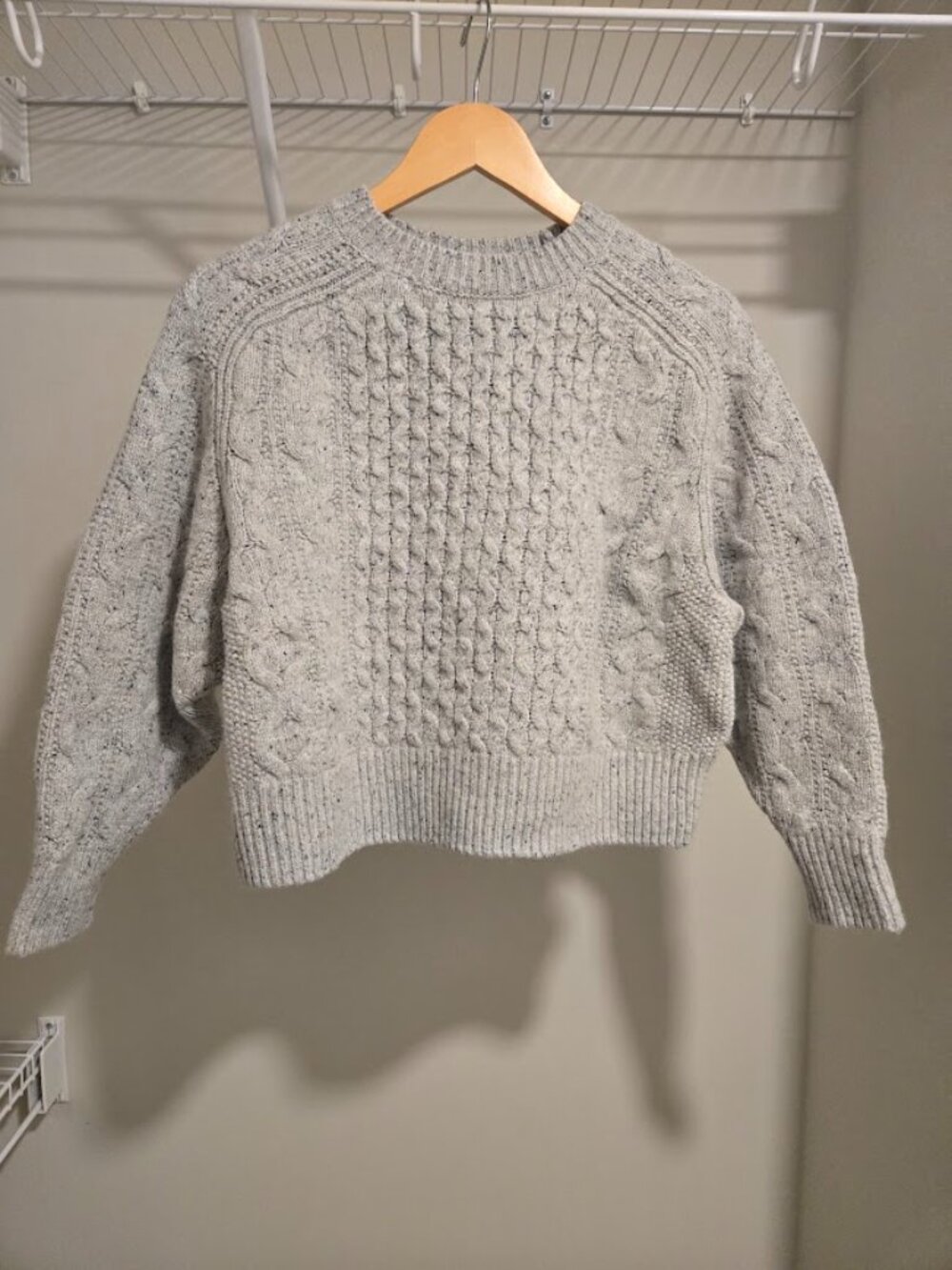 Universal Thread Gray Cable Knit Sweater Size S